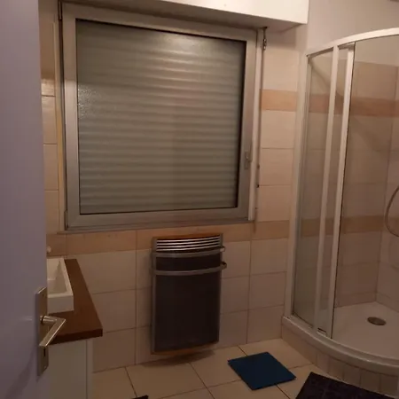 Apartman L Antlia, Proche Du Lac Avec Jardin *